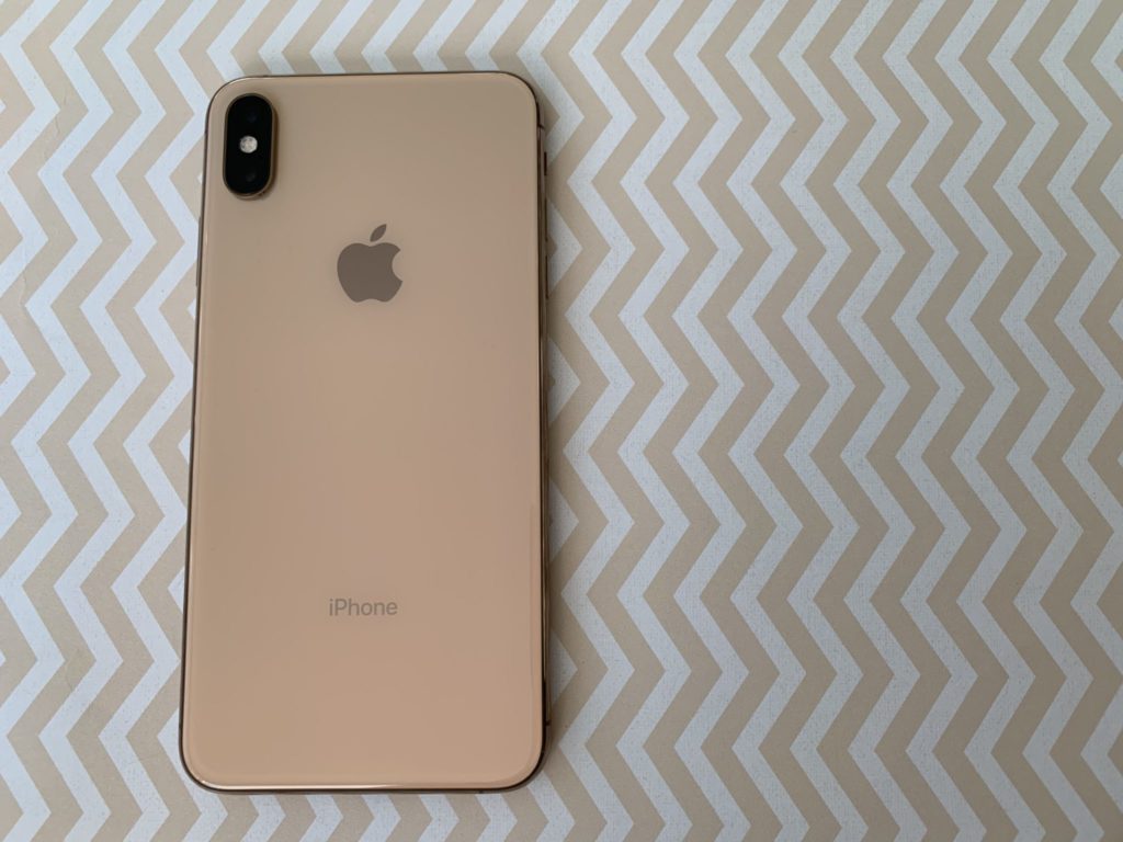 apple iphone xs, iphone xs max, iphone xr, whats the difference, review
