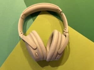 Bose qc45, quiet comfort, headphones, review