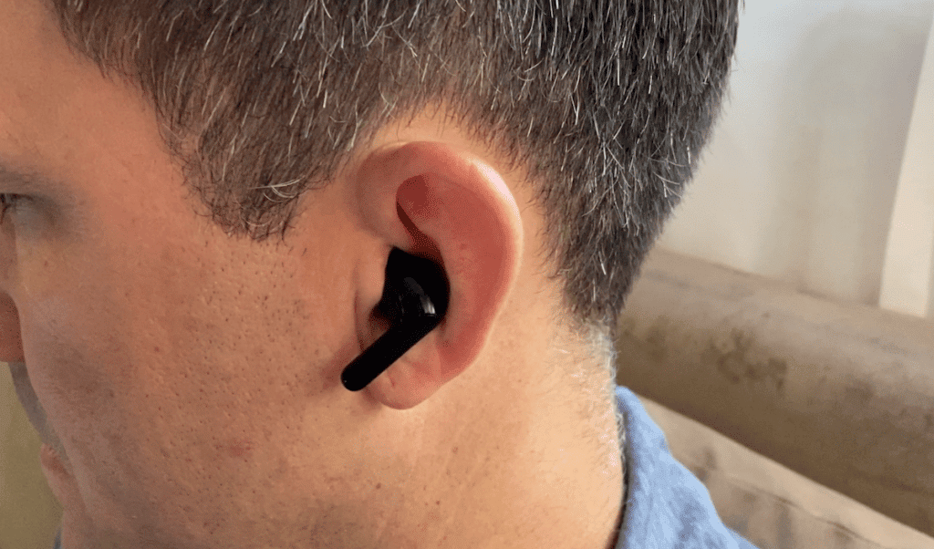 LG , tone, free, wireless, earbuds, headphones, review, uv, sanitizing, self cleaning