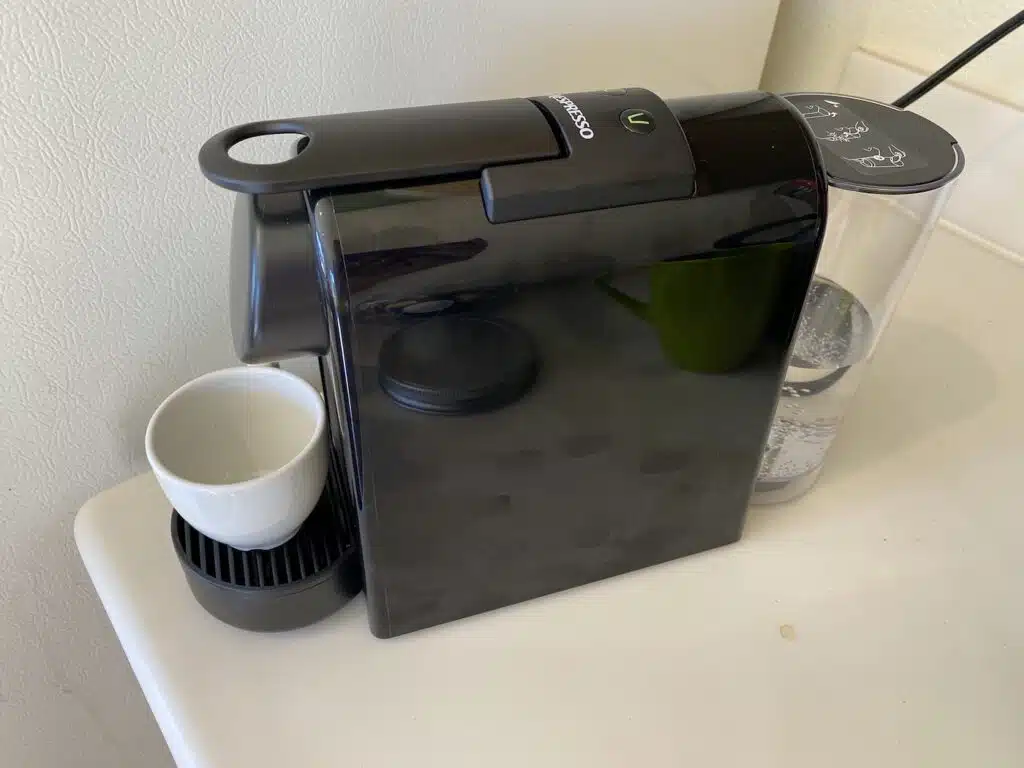 nespresso, delonghi, essenza mini, espresso, machine, review